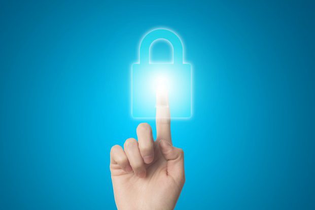 finger-pressing-a-virtual-lock_1112-490